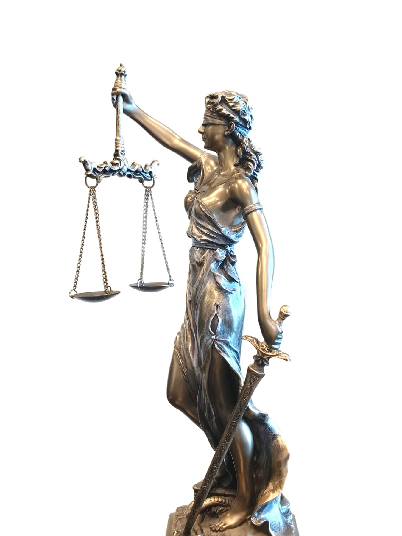 Bronze Lady Justice statue holding the scales up